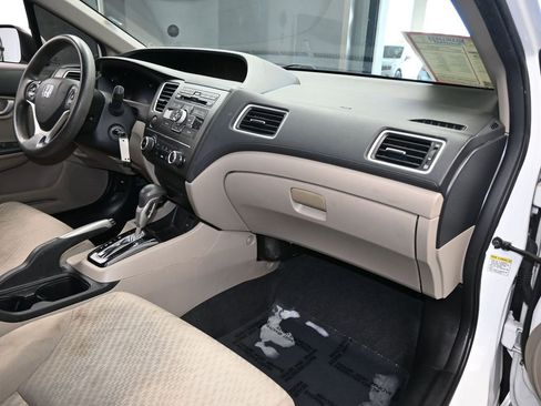 Used 2014 Honda Civic LX image 39