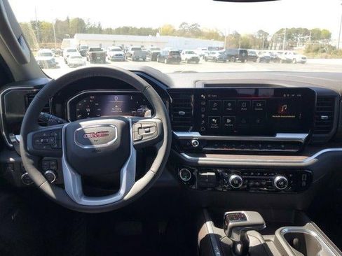 New 2026 GMC Sierra 1500 SLT w/ SLT Premium Plus Package image 17