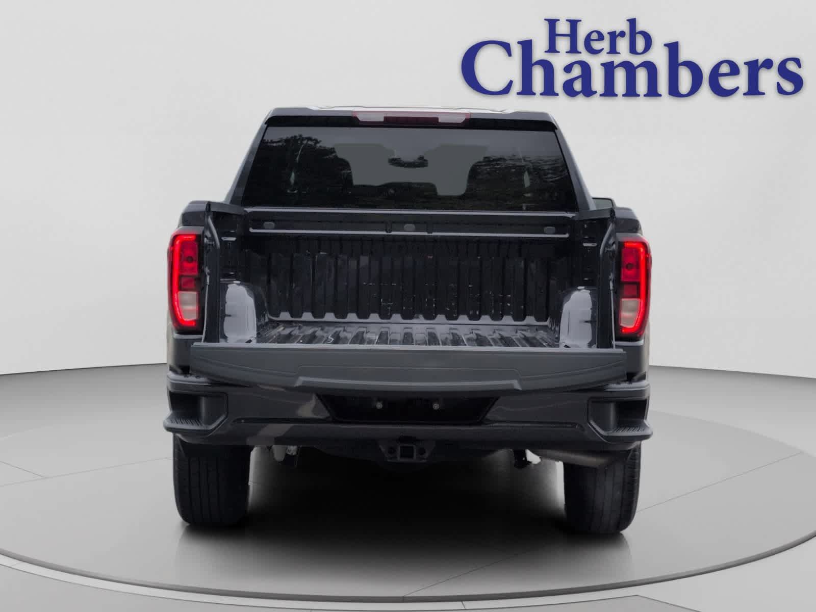Used 2024 GMC Sierra 1500 Elevation AWD/4WD image 11