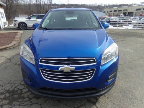 Used 2015 Chevrolet Trax LS image 2