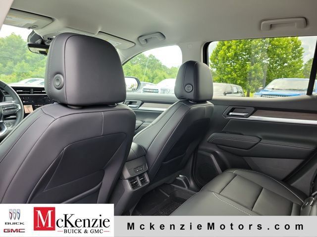 New 2027 GMC Terrain Denali w/ LPO, Black Badging Package AWD/4WD image 22
