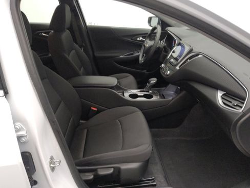 Used 2024 Chevrolet Malibu LS w/ Driver Confidence Package image 21