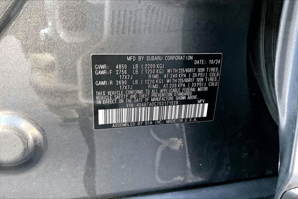 Certified 2025 Subaru Outback Premium AWD/4WD image 19