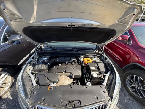 Used 2017 Buick Envision Essence FWD image 27