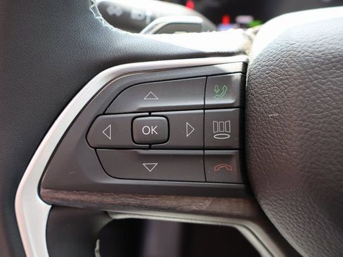 New 2025 Jeep Grand Cherokee Limited 4xe image 11