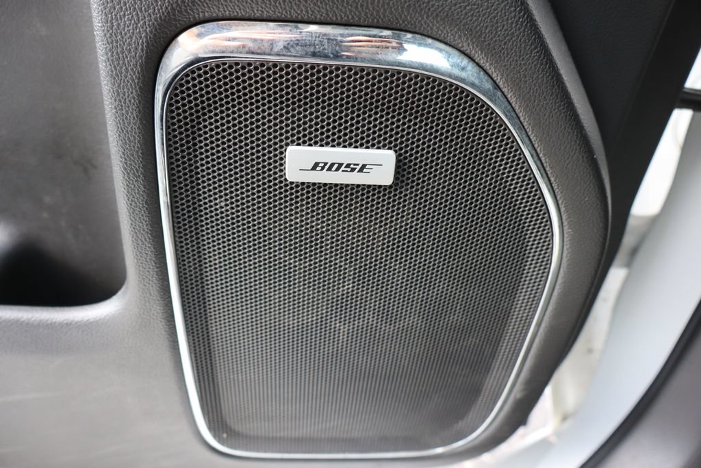 Used 2018 GMC Sierra 1500 SLT w/ SLT Premium Package AWD/4WD image 18