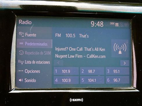 Used 2020 Toyota Camry SE FWD image 24