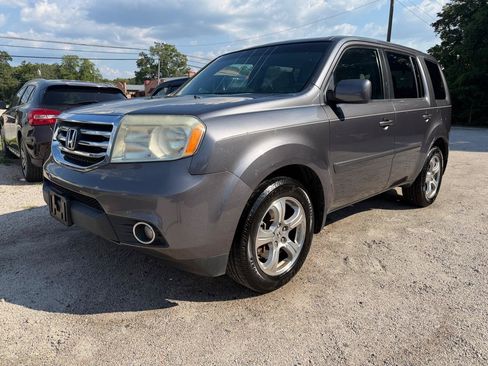 Used 2015 Honda Pilot EX image 1