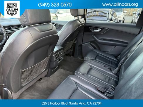 Used 2017 Audi Q7 3.0T Premium Plus image 8
