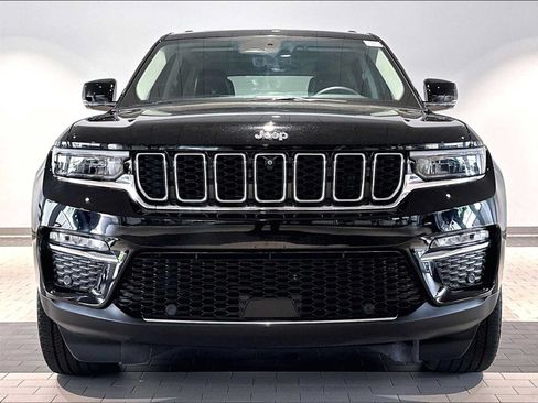 Used 2023 Jeep Grand Cherokee 4WD 4xe w/ Luxury Tech Group II image 13