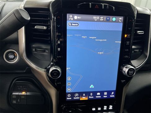 Used 2024 RAM 2500 Laramie image 15