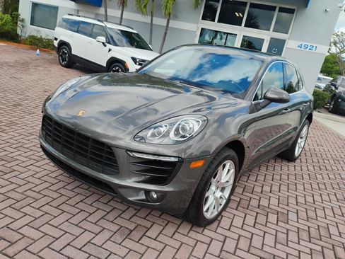 Used 2016 Porsche Macan S AWD/4WD image 49