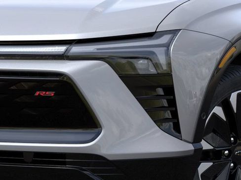 New 2026 Chevrolet Blazer EV RS AWD/4WD image 10