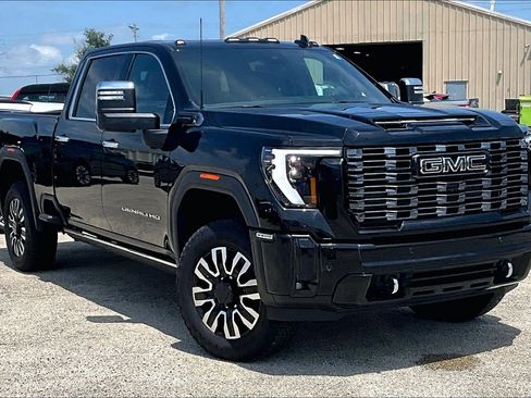 Used 2025 GMC Sierra 2500 Denali Ultimate AWD/4WD image 37