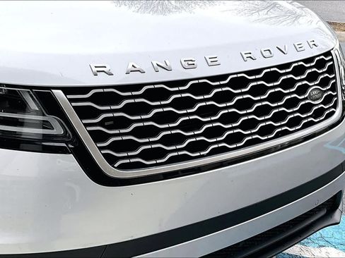 Used 2018 Land Rover Range Rover Velar S image 30