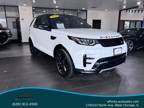 Used 2020 Land Rover Discovery Landmark image 1