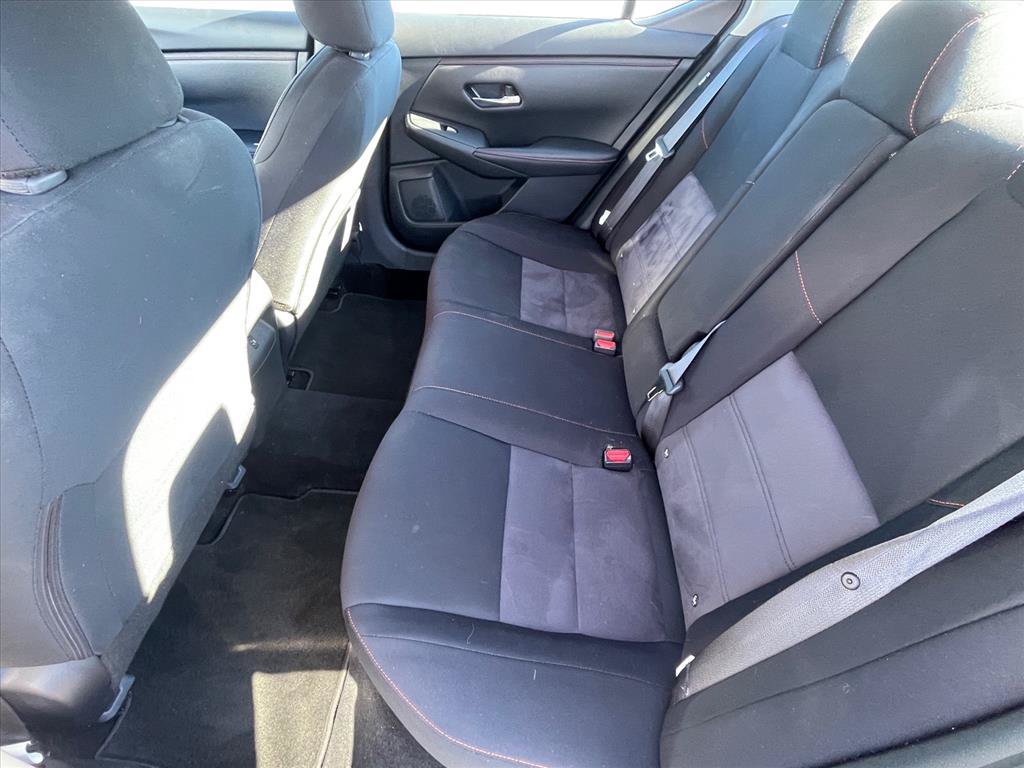 Used 2025 Nissan Sentra SR FWD image 22