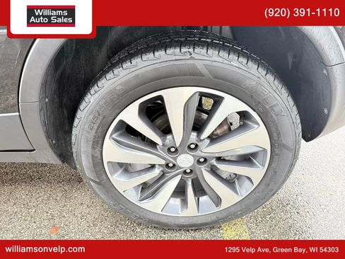 Used 2022 Buick Encore Preferred w/ Safety Package image 28