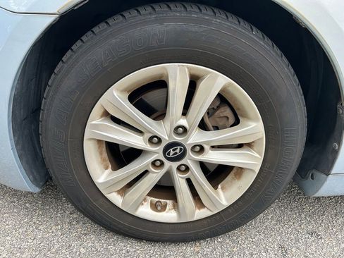 Used 2011 Hyundai Sonata GLS w/ Popular Equipment Pkg 2 FWD image 10