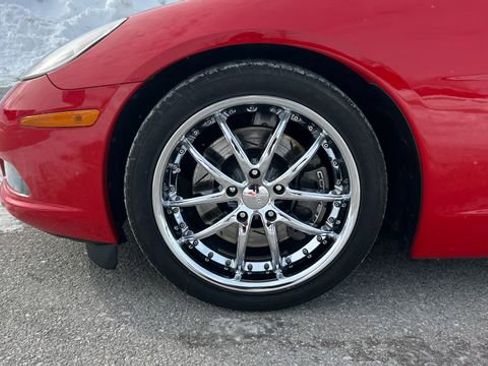 Used 2007 Chevrolet Corvette Coupe w/ Preferred Equipment Group image 18