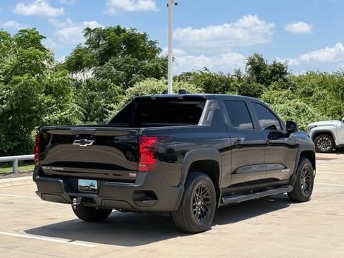Used 2024 Chevrolet Silverado EV W/T AWD/4WD image 7