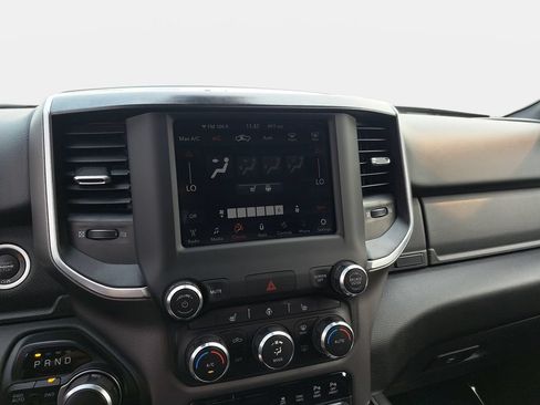 Used 2019 RAM 1500 Big Horn AWD/4WD image 21