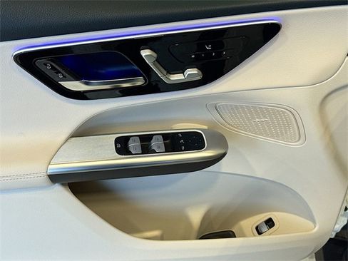 Certified 2026 Mercedes-Benz GLC 300 4MATIC image 17