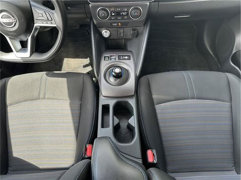 Used 2025 Nissan Leaf S FWD image 23