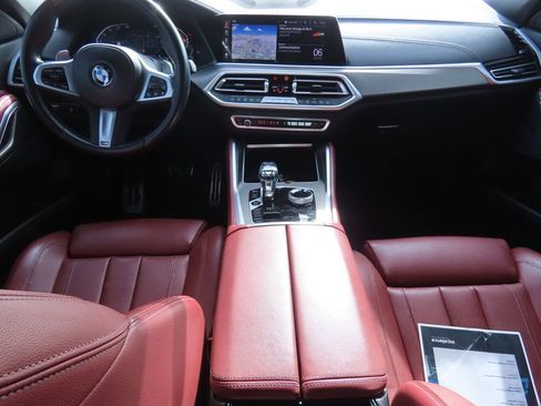 Used 2022 BMW X6 xDrive40i w/ M Sport Package image 7