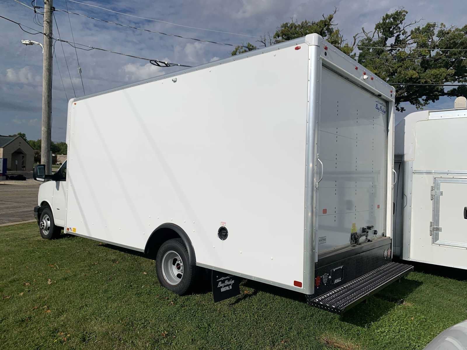 New 2025 GMC Savana 3500 Extended w/ Power Convenience Package RWD image 13