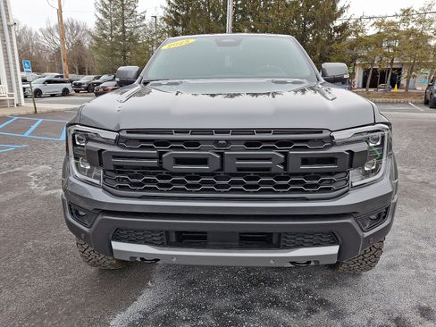 Used 2025 Ford Ranger Raptor image 2