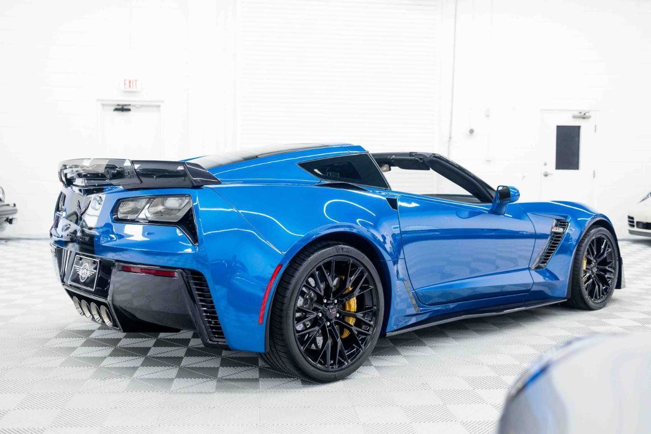 Used 2016 Chevrolet Corvette Z06 w/ 3LZ Preferred Equipment Group RWD image 6