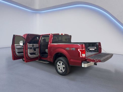 Used 2015 Ford F150 XLT w/ Equipment Group 301A Mid AWD/4WD image 12