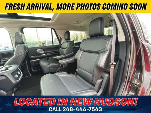 Used 2025 Ford Expedition Platinum image 26
