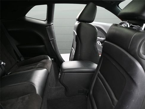 Used 2021 Dodge Challenger R/T Scat Pack w/ Plus Package image 26