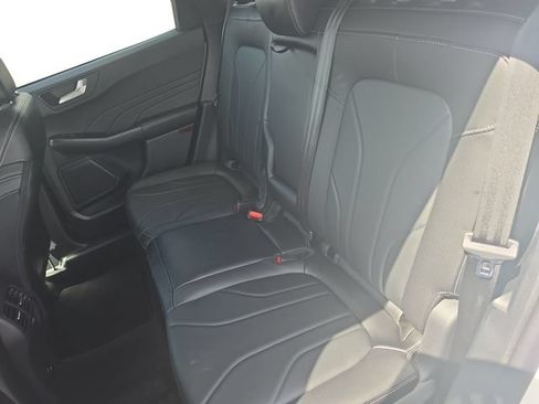 Used 2025 Ford Escape Platinum w/ Premium Technology Package AWD/4WD image 15