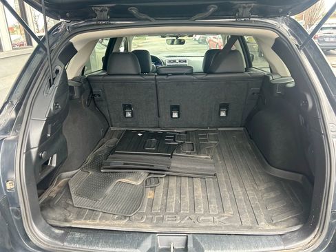 Used 2018 Subaru Outback 2.5i Limited image 26