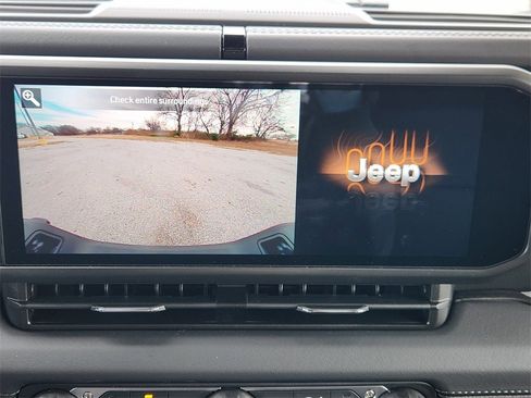 New 2026 Jeep Gladiator Sport image 13