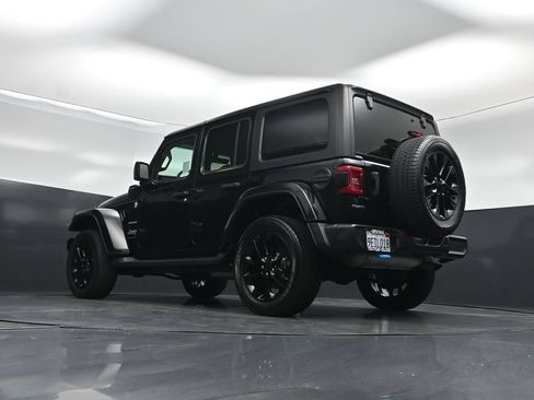Used 2023 Jeep Wrangler Unlimited Sahara AWD/4WD image 46