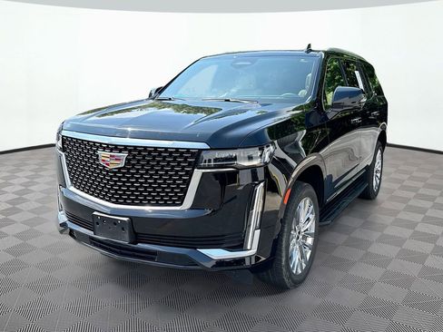 Used 2024 Cadillac Escalade Premium Luxury RWD image 1