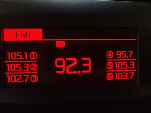 Used 2017 Kia Forte LX FWD image 25
