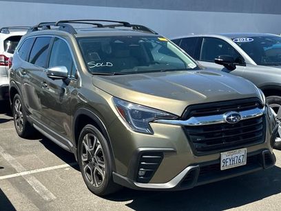 Used 2023 Subaru Ascent Limited w/ Technology Package