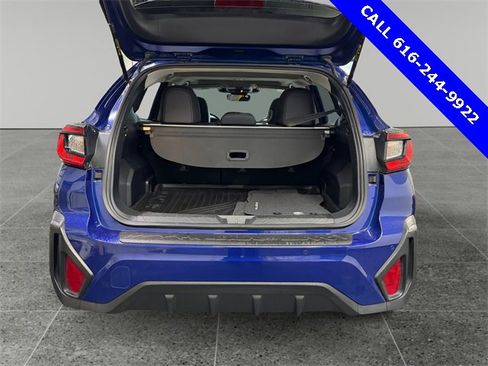 Used 2024 Subaru Crosstrek 2.5i Limited w/ Crosstrek Mirror Package image 14