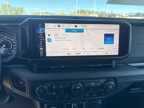 New 2026 Jeep Wrangler Unlimited Rubicon image 12