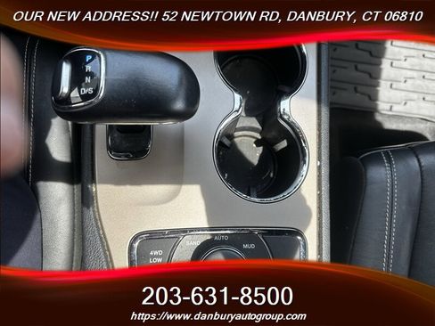 Used 2014 Jeep Grand Cherokee Limited AWD/4WD image 17