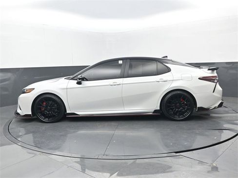 Used 2024 Toyota Camry image 23