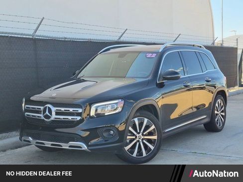 Used 2022 Mercedes-Benz GLB 250 image 1