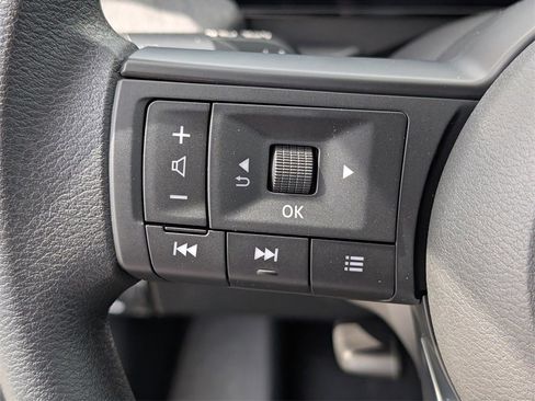 New 2026 Nissan Kicks SV image 18