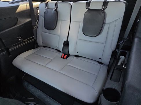 Used 2021 Ford Explorer XLT w/ Equipment Group 202A image 19