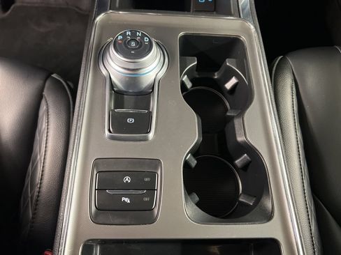 Used 2024 Ford Edge Titanium AWD/4WD image 15